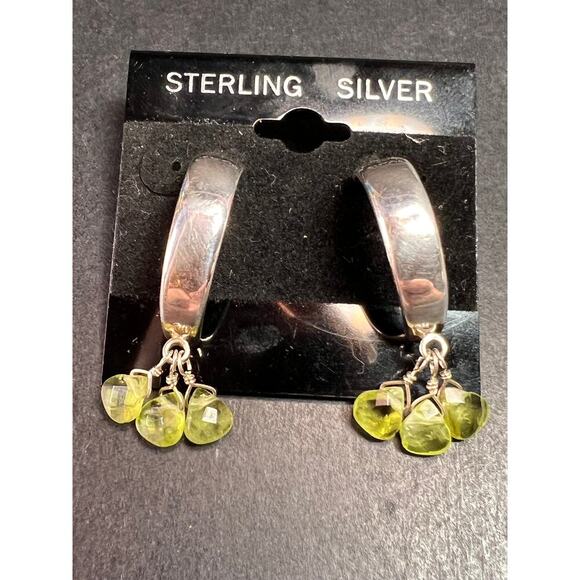 NEW peridot sterling silver crescent hoop earrings - Picture 15 of 16
